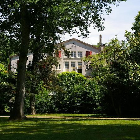 Hostellerie De La Roseraie Barbotan-les-Thermes Exterior foto
